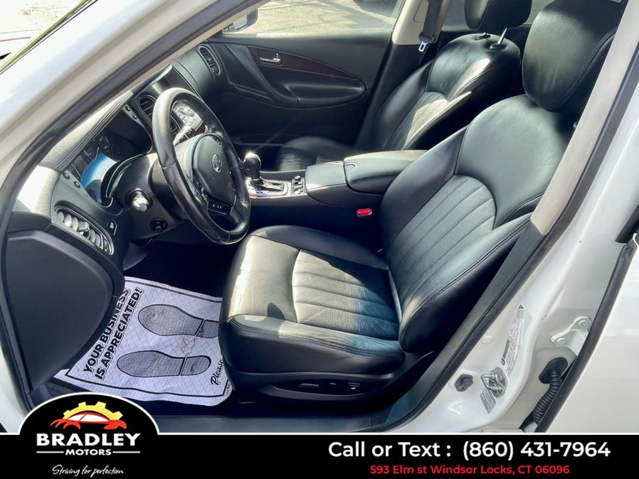 2016 INFINITI QX50 AWD, available for sale in Windsor Locks, Connecticut | Bradley Motors Inc. Windsor Locks, Connecticut 2016 INFINITI QX50 AWD, available for sale in Windsor Locks, Connecticut | Bradley Motors Inc. Windsor Locks, Connecticut