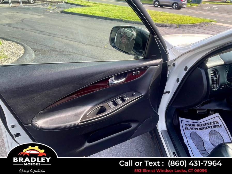2016 INFINITI QX50 AWD, available for sale in Windsor Locks, Connecticut | Bradley Motors Inc. Windsor Locks, Connecticut 2016 INFINITI QX50 AWD, available for sale in Windsor Locks, Connecticut | Bradley Motors Inc. Windsor Locks, Connecticut