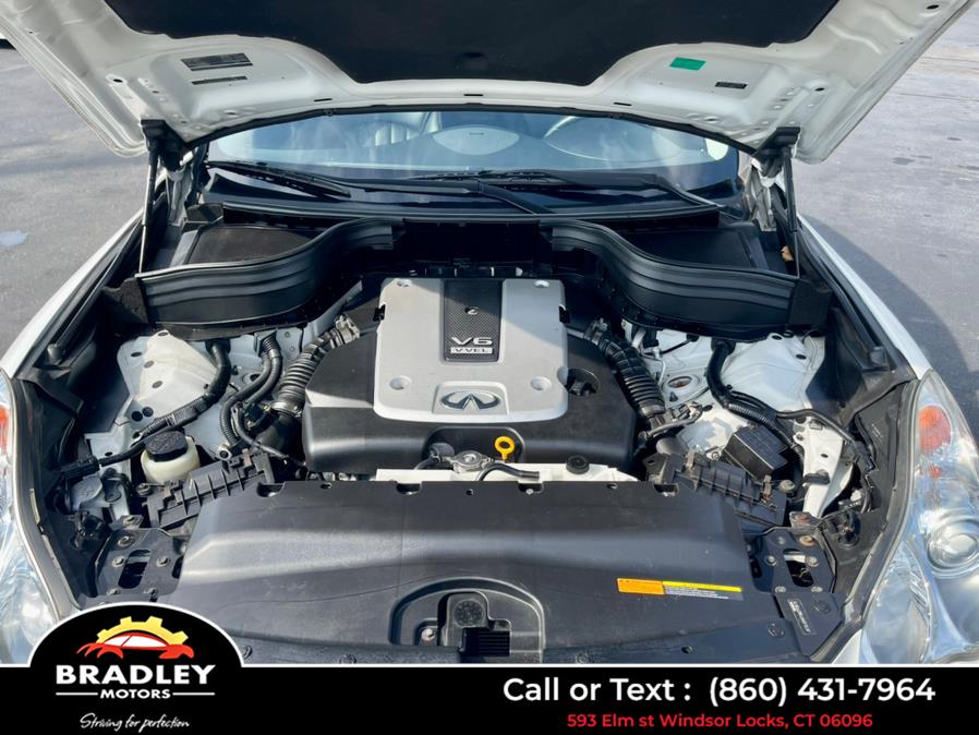 2016 INFINITI QX50 AWD, available for sale in Windsor Locks, Connecticut | Bradley Motors Inc. Windsor Locks, Connecticut 2016 INFINITI QX50 AWD, available for sale in Windsor Locks, Connecticut | Bradley Motors Inc. Windsor Locks, Connecticut