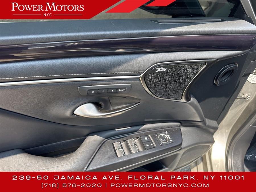 2021 Lexus Es 250, available for sale in Floral Park, New York | Shop Auto NY. Floral Park, New York 2021 Lexus Es 250, available for sale in Floral Park, New York | Shop Auto NY. Floral Park, New York