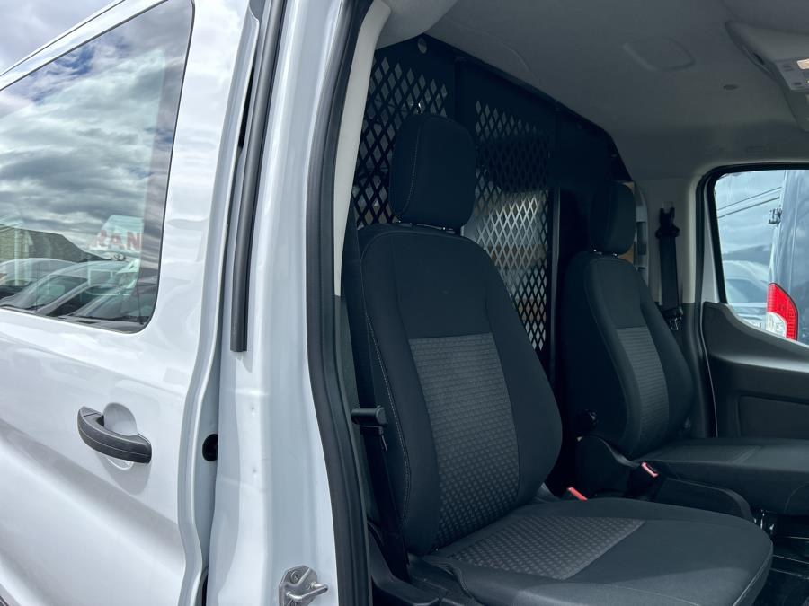 2024 Ford Transit Cargo Van T-250 130" Low Rf 9070 GVWR RWD, available for sale in West Hempstead, New York | Only Vans Inc. West Hempstead, New York 2024 Ford Transit Cargo Van T-250 130" Low Rf 9070 GVWR RWD, available for sale in West Hempstead, New York | Only Vans Inc. West Hempstead, New York