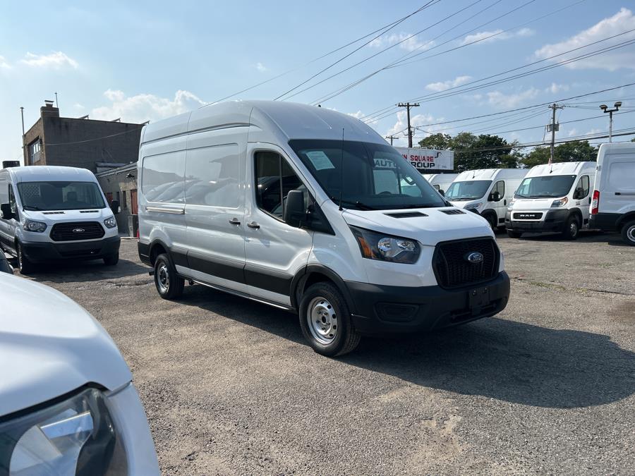 2023 Ford Transit Cargo Van T-250 148" Hi Rf 9070 GVWR RWD, available for sale in West Hempstead, New York | Only Vans Inc. West Hempstead, New York 2023 Ford Transit Cargo Van T-250 148" Hi Rf 9070 GVWR RWD, available for sale in West Hempstead, New York | Only Vans Inc. West Hempstead, New York