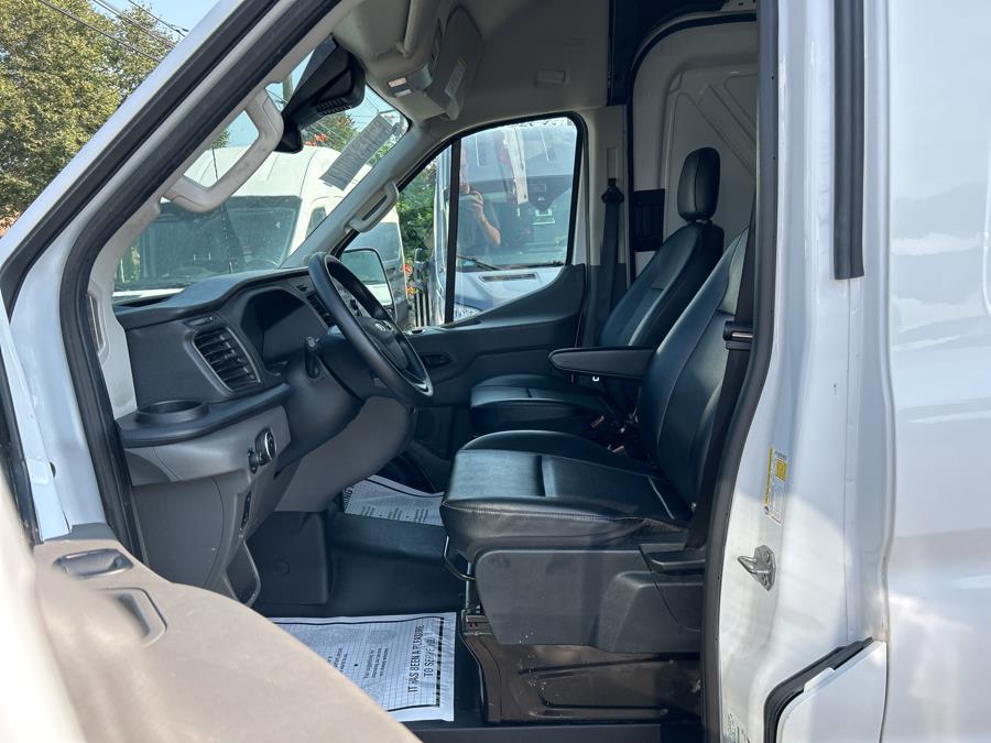 2023 Ford Transit Cargo Van T-250 148" Hi Rf 9070 GVWR RWD, available for sale in West Hempstead, New York | Only Vans Inc. West Hempstead, New York 2023 Ford Transit Cargo Van T-250 148" Hi Rf 9070 GVWR RWD, available for sale in West Hempstead, New York | Only Vans Inc. West Hempstead, New York