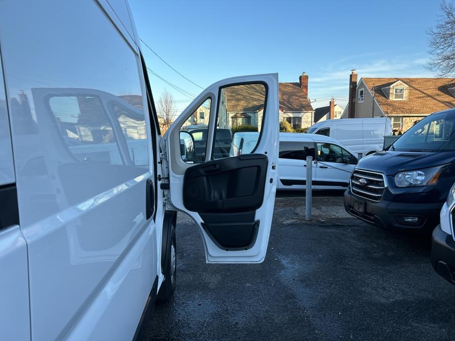 2019 Ram ProMaster Cargo Van 2500 High Roof 136" WB, available for sale in West Hempstead, New York | Only Vans Inc. West Hempstead, New York 2019 Ram ProMaster Cargo Van 2500 High Roof 136" WB, available for sale in West Hempstead, New York | Only Vans Inc. West Hempstead, New York