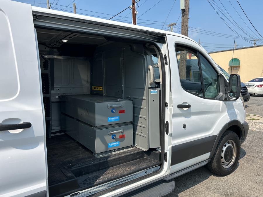 2018 Ford Transit Van T-250 148" Low Rf 9000 GVWR Sliding RH Dr, available for sale in West Hempstead, New York | Only Vans Inc. West Hempstead, New York 2018 Ford Transit Van T-250 148" Low Rf 9000 GVWR Sliding RH Dr, available for sale in West Hempstead, New York | Only Vans Inc. West Hempstead, New York