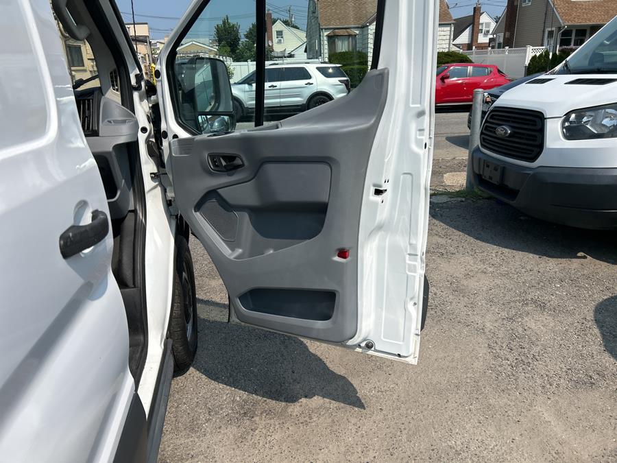 2018 Ford Transit Van T-250 148" Low Rf 9000 GVWR Sliding RH Dr, available for sale in West Hempstead, New York | Only Vans Inc. West Hempstead, New York 2018 Ford Transit Van T-250 148" Low Rf 9000 GVWR Sliding RH Dr, available for sale in West Hempstead, New York | Only Vans Inc. West Hempstead, New York