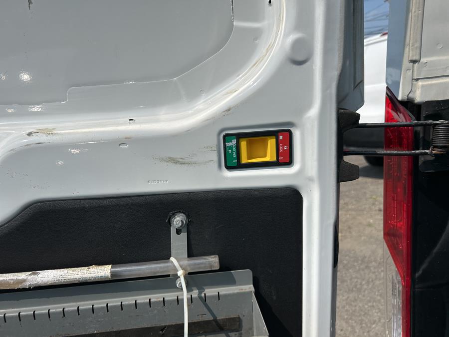 2018 Ford Transit Van T-250 148" Low Rf 9000 GVWR Sliding RH Dr, available for sale in West Hempstead, New York | Only Vans Inc. West Hempstead, New York 2018 Ford Transit Van T-250 148" Low Rf 9000 GVWR Sliding RH Dr, available for sale in West Hempstead, New York | Only Vans Inc. West Hempstead, New York