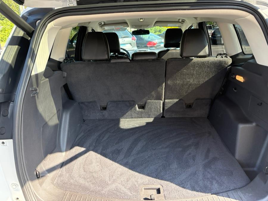 2014 Ford Escape 4WD 4dr Titanium, available for sale in Branford, Connecticut | J&E Auto Sales LLC. Branford, Connecticut 2014 Ford Escape 4WD 4dr Titanium, available for sale in Branford, Connecticut | J&E Auto Sales LLC. Branford, Connecticut