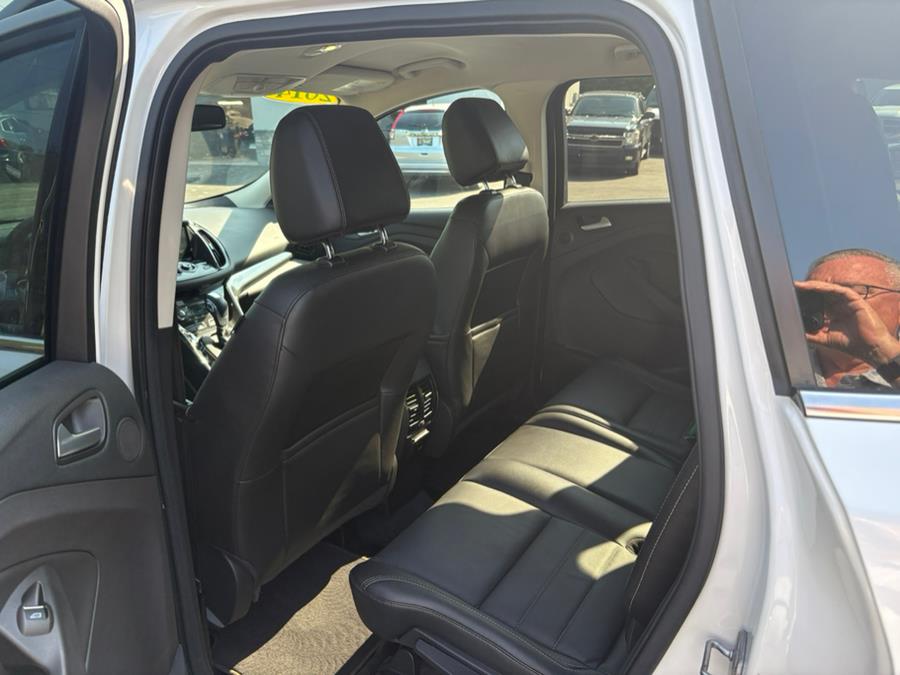 2014 Ford Escape 4WD 4dr Titanium, available for sale in Branford, Connecticut | J&E Auto Sales LLC. Branford, Connecticut 2014 Ford Escape 4WD 4dr Titanium, available for sale in Branford, Connecticut | J&E Auto Sales LLC. Branford, Connecticut