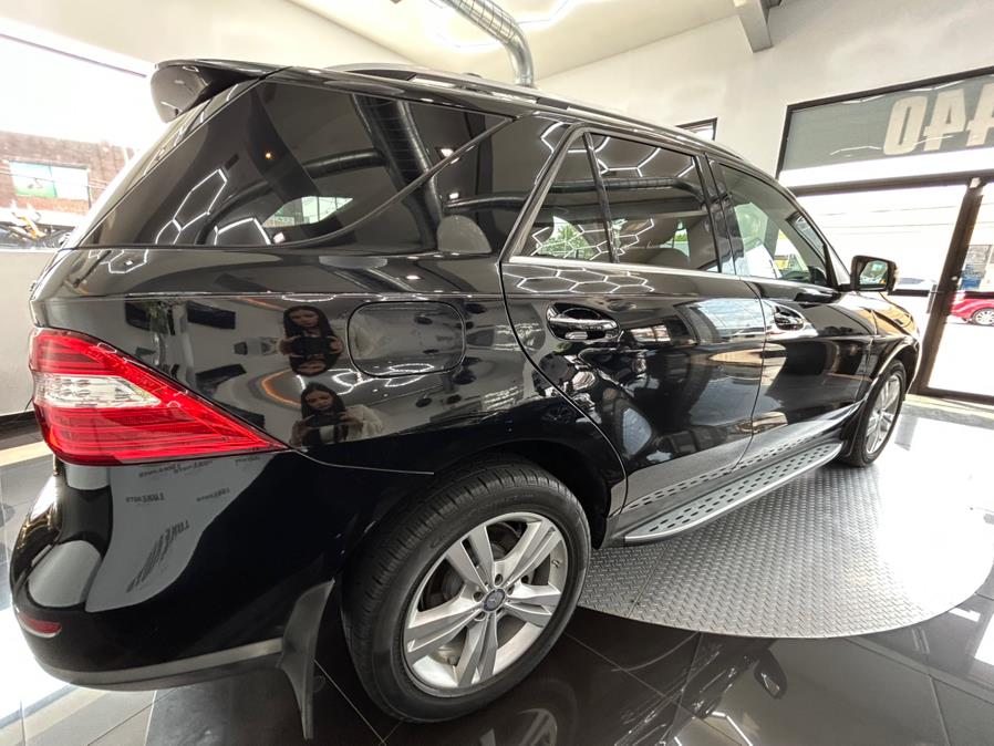2015 Mercedes-Benz M-Class 4MATIC 4dr ML 350, available for sale in Jersey City, New Jersey | Luxe Auto Galleria. Jersey City, New Jersey 2015 Mercedes-Benz M-Class 4MATIC 4dr ML 350, available for sale in Jersey City, New Jersey | Luxe Auto Galleria. Jersey City, New Jersey