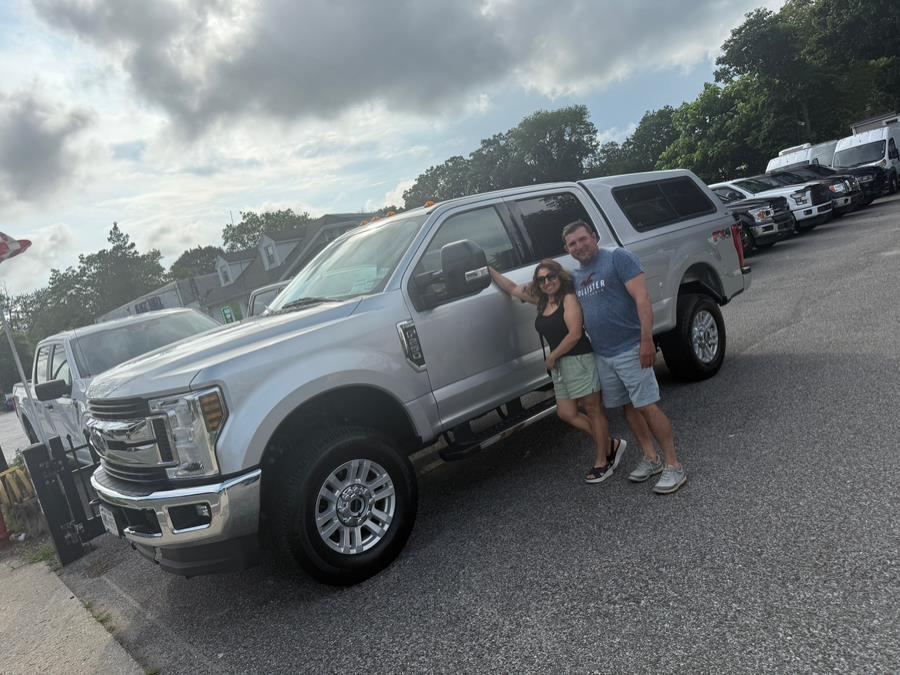 2019 Ford Super Duty F-250 SRW XLT 4WD Crew Cab 6.75'' Box, available for sale in Huntington Station, New York | Huntington Auto Mall. Huntington Station, New York