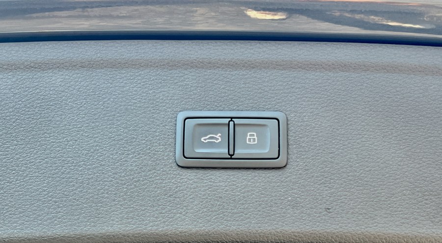 2018 Audi Q5 2.0 TFSI Premium Plus, available for sale in Manchester, New Hampshire | Second Street Auto Sales Inc. Manchester, New Hampshire 2018 Audi Q5 2.0 TFSI Premium Plus, available for sale in Manchester, New Hampshire | Second Street Auto Sales Inc. Manchester, New Hampshire