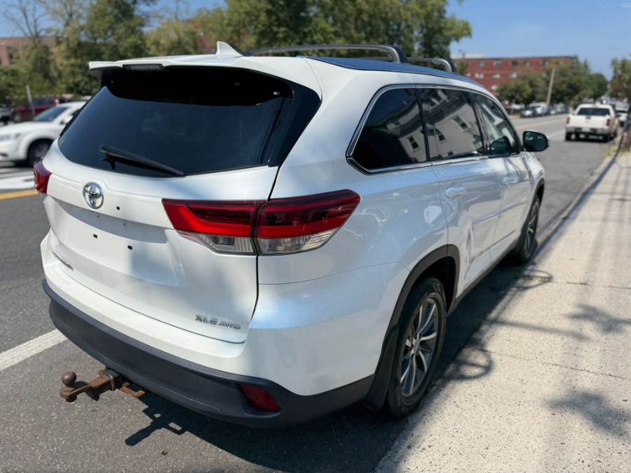 2019 Toyota Highlander XLE, available for sale in Peabody, Massachusetts | New Star Motors. Peabody, Massachusetts 2019 Toyota Highlander XLE, available for sale in Peabody, Massachusetts | New Star Motors. Peabody, Massachusetts