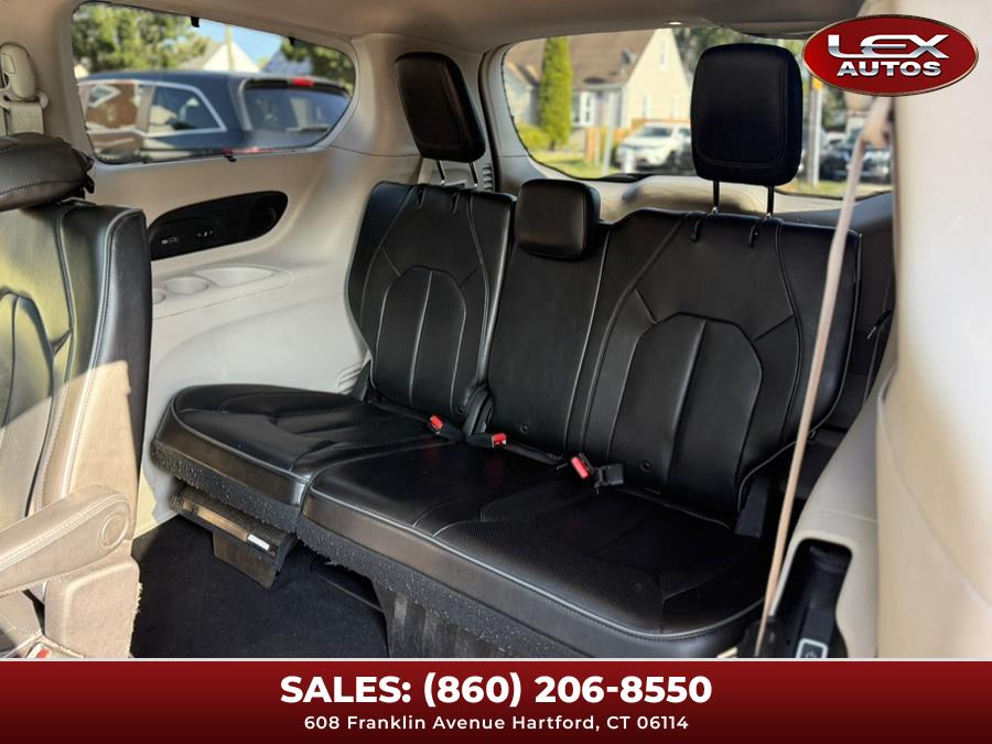 2019 Chrysler Pacifica Limited FWD, available for sale in Hartford, Connecticut | Lex Autos LLC. Hartford, Connecticut 2019 Chrysler Pacifica Limited FWD, available for sale in Hartford, Connecticut | Lex Autos LLC. Hartford, Connecticut