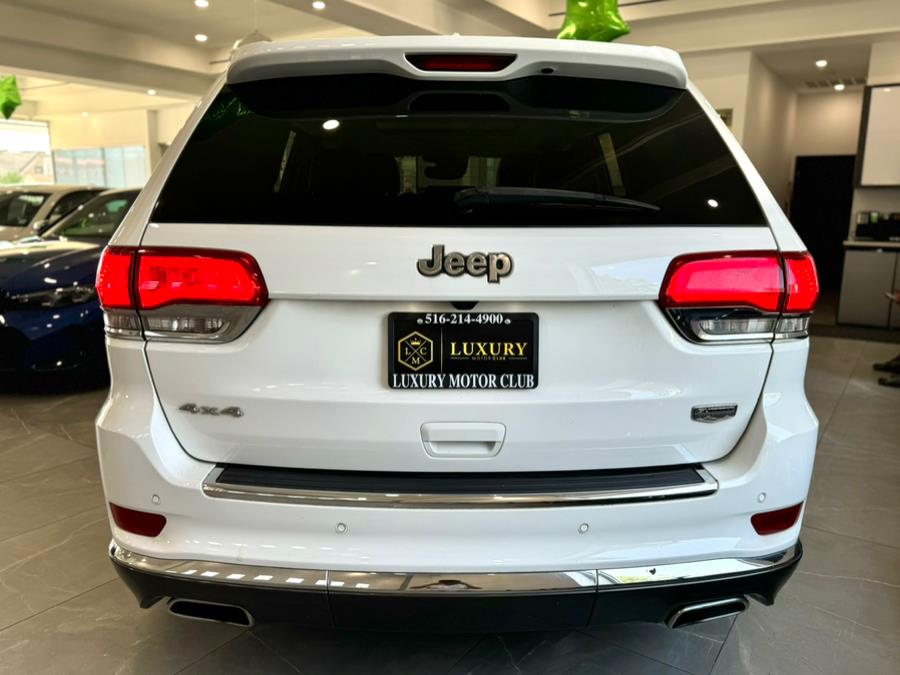 2018 Jeep Grand Cherokee Summit 4x4, available for sale in Franklin Square, New York | Luxury Motor Club. Franklin Square, New York 2018 Jeep Grand Cherokee Summit 4x4, available for sale in Franklin Square, New York | Luxury Motor Club. Franklin Square, New York