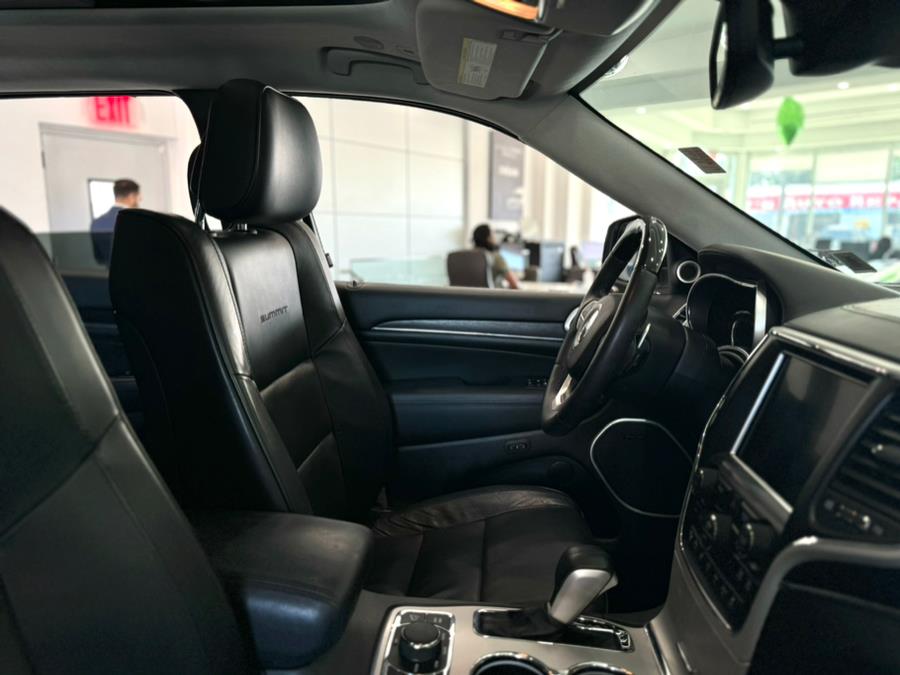 2018 Jeep Grand Cherokee Summit 4x4, available for sale in Franklin Square, New York | Luxury Motor Club. Franklin Square, New York 2018 Jeep Grand Cherokee Summit 4x4, available for sale in Franklin Square, New York | Luxury Motor Club. Franklin Square, New York