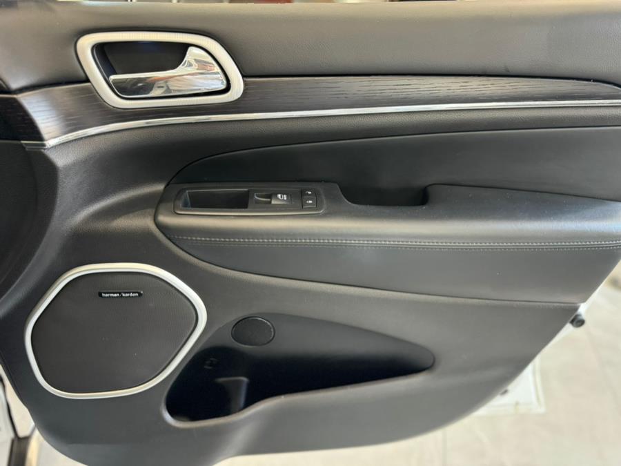 2018 Jeep Grand Cherokee Summit 4x4, available for sale in Franklin Square, New York | Luxury Motor Club. Franklin Square, New York 2018 Jeep Grand Cherokee Summit 4x4, available for sale in Franklin Square, New York | Luxury Motor Club. Franklin Square, New York