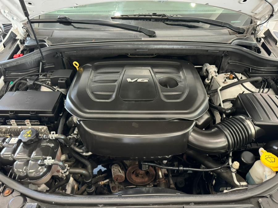 2018 Jeep Grand Cherokee Summit 4x4, available for sale in Franklin Square, New York | Luxury Motor Club. Franklin Square, New York 2018 Jeep Grand Cherokee Summit 4x4, available for sale in Franklin Square, New York | Luxury Motor Club. Franklin Square, New York