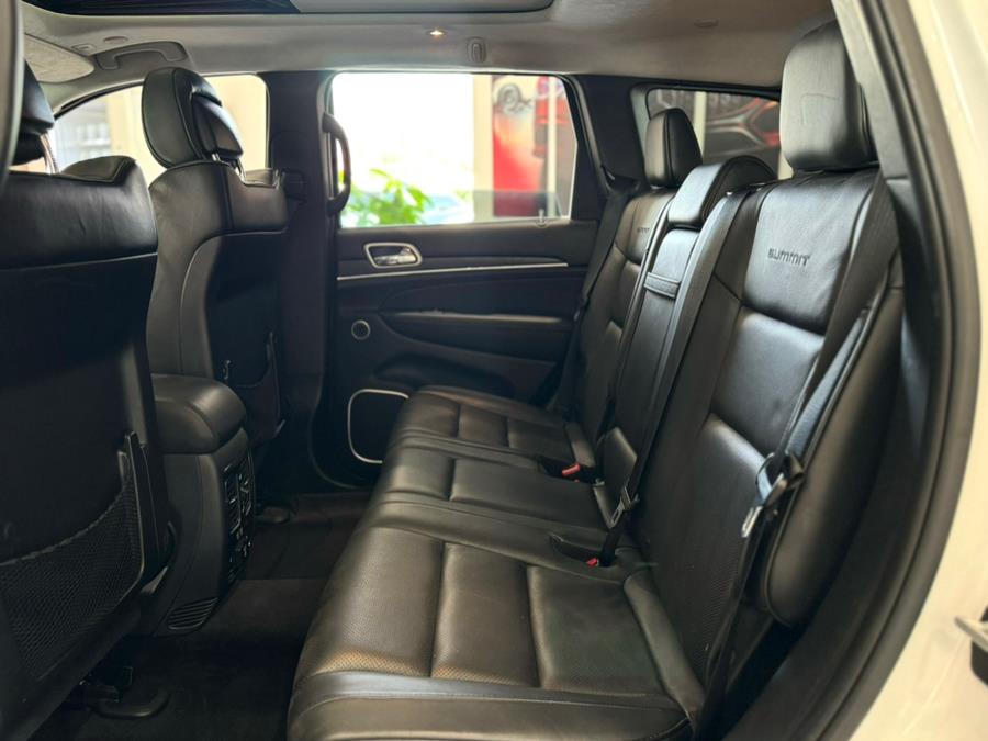 2018 Jeep Grand Cherokee Summit 4x4, available for sale in Franklin Square, New York | Luxury Motor Club. Franklin Square, New York 2018 Jeep Grand Cherokee Summit 4x4, available for sale in Franklin Square, New York | Luxury Motor Club. Franklin Square, New York