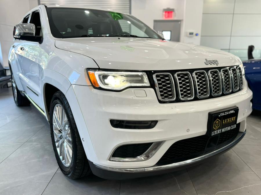 2018 Jeep Grand Cherokee Summit 4x4, available for sale in Franklin Square, New York | Luxury Motor Club. Franklin Square, New York 2018 Jeep Grand Cherokee Summit 4x4, available for sale in Franklin Square, New York | Luxury Motor Club. Franklin Square, New York