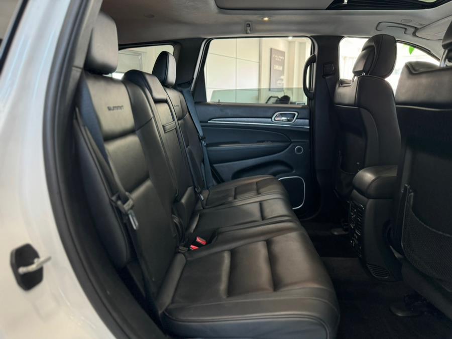 2018 Jeep Grand Cherokee Summit 4x4, available for sale in Franklin Square, New York | Luxury Motor Club. Franklin Square, New York 2018 Jeep Grand Cherokee Summit 4x4, available for sale in Franklin Square, New York | Luxury Motor Club. Franklin Square, New York