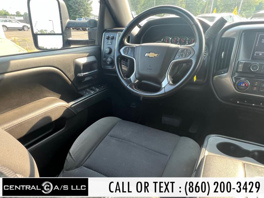 2017 Chevrolet Silverado 1500 4WD Crew Cab 143.5" LT w/2LT, available for sale in East Windsor, Connecticut | Central A/S LLC. East Windsor, Connecticut 2017 Chevrolet Silverado 1500 4WD Crew Cab 143.5" LT w/2LT, available for sale in East Windsor, Connecticut | Central A/S LLC. East Windsor, Connecticut