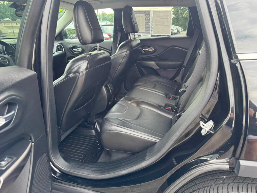 2019 Jeep Cherokee Limited 4x4, available for sale in Berlin, Connecticut | Tru Auto Mall. Berlin, Connecticut 2019 Jeep Cherokee Limited 4x4, available for sale in Berlin, Connecticut | Tru Auto Mall. Berlin, Connecticut