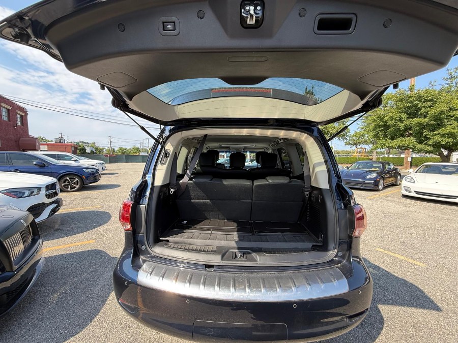 2016 Infiniti QX80 4WD LIMITED 4dr, available for sale in Hicksville, New York | REGAL AUTOHAUS Auto Service and Sales. Hicksville, New York 2016 Infiniti QX80 4WD LIMITED 4dr, available for sale in Hicksville, New York | REGAL AUTOHAUS Auto Service and Sales. Hicksville, New York