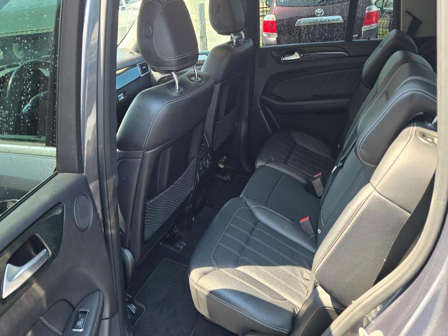 2016 Mercedes-Benz GL 4MATIC 4dr GL 450, available for sale in West Haven, Connecticut | Uzun Auto. West Haven, Connecticut 2016 Mercedes-Benz GL 4MATIC 4dr GL 450, available for sale in West Haven, Connecticut | Uzun Auto. West Haven, Connecticut