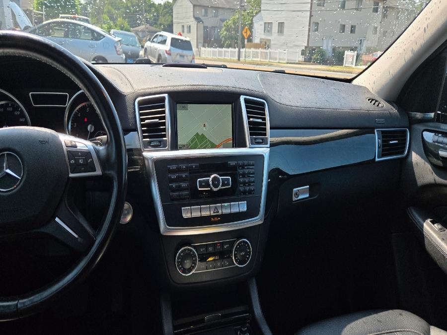 2016 Mercedes-Benz GL 4MATIC 4dr GL 450, available for sale in West Haven, Connecticut | Uzun Auto. West Haven, Connecticut 2016 Mercedes-Benz GL 4MATIC 4dr GL 450, available for sale in West Haven, Connecticut | Uzun Auto. West Haven, Connecticut