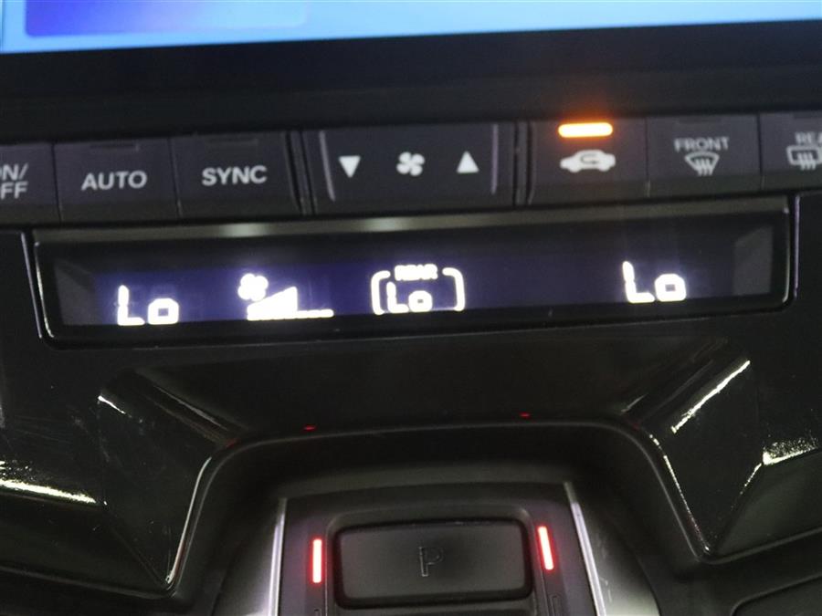 2019 Honda Odyssey TOURING, available for sale in Paterson, New Jersey | Fast Track Motors. Paterson, New Jersey 2019 Honda Odyssey TOURING, available for sale in Paterson, New Jersey | Fast Track Motors. Paterson, New Jersey