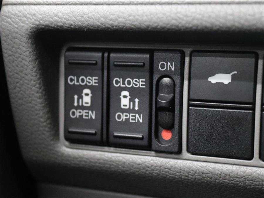 2019 Honda Odyssey TOURING, available for sale in Paterson, New Jersey | Fast Track Motors. Paterson, New Jersey 2019 Honda Odyssey TOURING, available for sale in Paterson, New Jersey | Fast Track Motors. Paterson, New Jersey