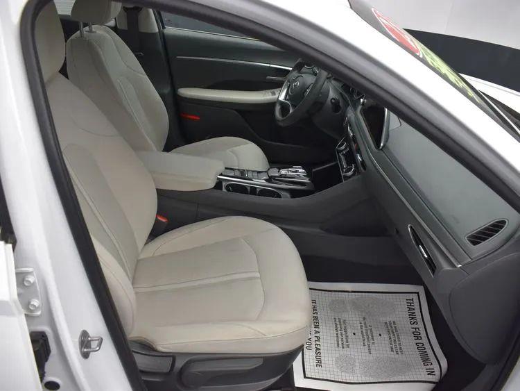 2023 Hyundai Sonata SEL Sedan 4D, available for sale in Irvington, New Jersey | NJ Used Cars Center. Irvington, New Jersey 2023 Hyundai Sonata SEL Sedan 4D, available for sale in Irvington, New Jersey | NJ Used Cars Center. Irvington, New Jersey