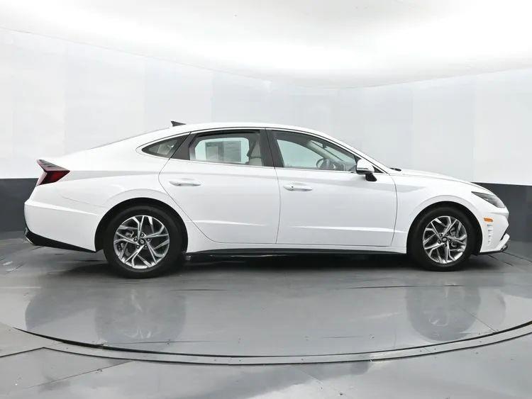 2023 Hyundai Sonata SEL Sedan 4D, available for sale in Irvington, New Jersey | NJ Used Cars Center. Irvington, New Jersey 2023 Hyundai Sonata SEL Sedan 4D, available for sale in Irvington, New Jersey | NJ Used Cars Center. Irvington, New Jersey