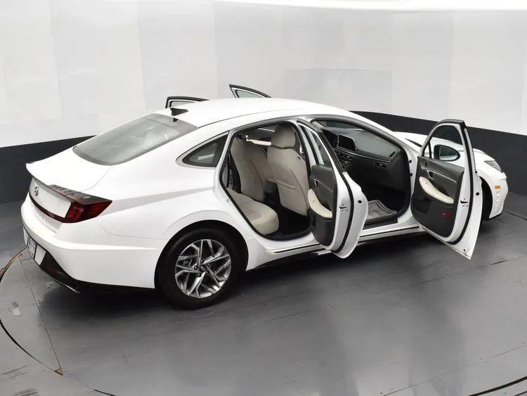 2023 Hyundai Sonata SEL Sedan 4D, available for sale in Irvington, New Jersey | NJ Used Cars Center. Irvington, New Jersey 2023 Hyundai Sonata SEL Sedan 4D, available for sale in Irvington, New Jersey | NJ Used Cars Center. Irvington, New Jersey