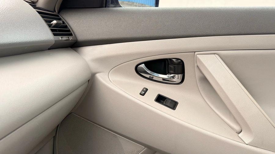 2007 Toyota Camry Hybrid Sedan 4D, available for sale in Linden, New Jersey | Route 27 Auto Mall. Linden, New Jersey 2007 Toyota Camry Hybrid Sedan 4D, available for sale in Linden, New Jersey | Route 27 Auto Mall. Linden, New Jersey