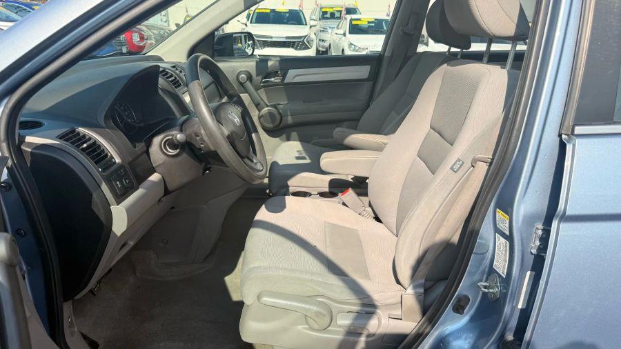 2010 Honda Cr-v LX Sport Utility 4D, available for sale in Linden, New Jersey | Route 27 Auto Mall. Linden, New Jersey 2010 Honda Cr-v LX Sport Utility 4D, available for sale in Linden, New Jersey | Route 27 Auto Mall. Linden, New Jersey