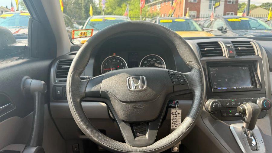 2010 Honda Cr-v LX Sport Utility 4D, available for sale in Linden, New Jersey | Route 27 Auto Mall. Linden, New Jersey 2010 Honda Cr-v LX Sport Utility 4D, available for sale in Linden, New Jersey | Route 27 Auto Mall. Linden, New Jersey