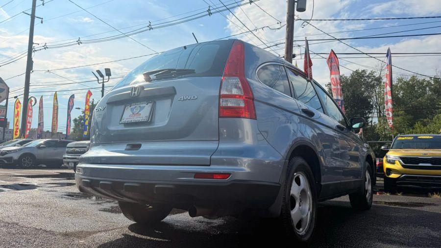 2010 Honda Cr-v LX Sport Utility 4D, available for sale in Linden, New Jersey | Route 27 Auto Mall. Linden, New Jersey 2010 Honda Cr-v LX Sport Utility 4D, available for sale in Linden, New Jersey | Route 27 Auto Mall. Linden, New Jersey