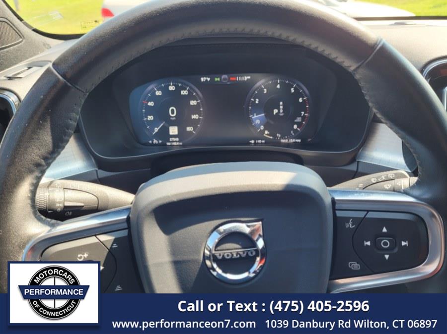 2020 Volvo XC40 T5 AWD Momentum, available for sale in Wilton, Connecticut | Performance Motor Cars Of Connecticut LLC. Wilton, Connecticut 2020 Volvo XC40 T5 AWD Momentum, available for sale in Wilton, Connecticut | Performance Motor Cars Of Connecticut LLC. Wilton, Connecticut