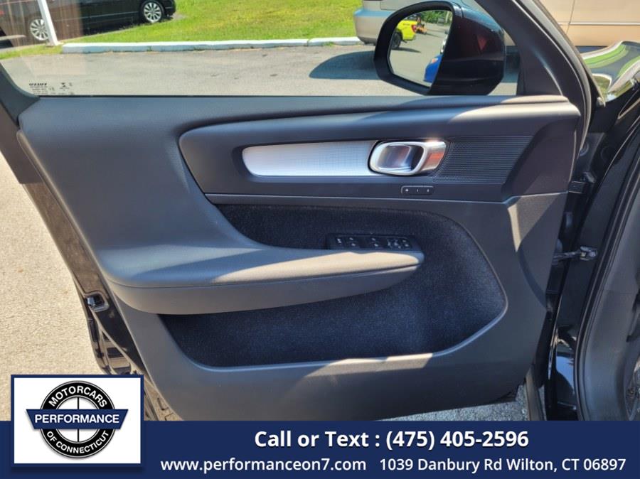 2020 Volvo XC40 T5 AWD Momentum, available for sale in Wilton, Connecticut | Performance Motor Cars Of Connecticut LLC. Wilton, Connecticut 2020 Volvo XC40 T5 AWD Momentum, available for sale in Wilton, Connecticut | Performance Motor Cars Of Connecticut LLC. Wilton, Connecticut