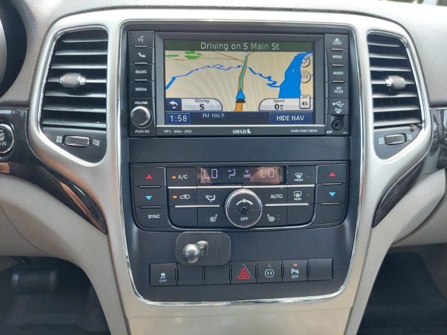 2011 Jeep Grand Cherokee 4WD 4dr Laredo, available for sale in East Windsor, Connecticut | United Auto Sales of E Windsor, Inc. East Windsor, Connecticut 2011 Jeep Grand Cherokee 4WD 4dr Laredo, available for sale in East Windsor, Connecticut | United Auto Sales of E Windsor, Inc. East Windsor, Connecticut