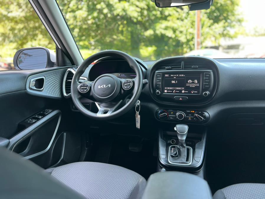 2024 Kia Soul LX IVT, available for sale in Irvington, New Jersey | Elis Motors Corp. Irvington, New Jersey 2024 Kia Soul LX IVT, available for sale in Irvington, New Jersey | Elis Motors Corp. Irvington, New Jersey
