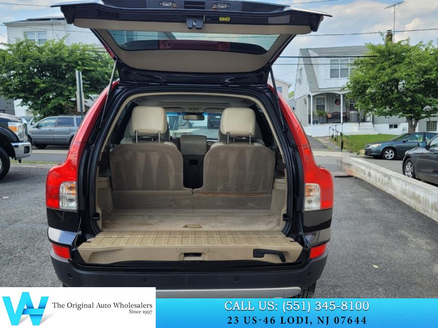 2007 Volvo XC90 AWD 4dr V8, available for sale in Lodi, New Jersey | AW Auto & Truck Wholesalers, Inc. Lodi, New Jersey 2007 Volvo XC90 AWD 4dr V8, available for sale in Lodi, New Jersey | AW Auto & Truck Wholesalers, Inc. Lodi, New Jersey