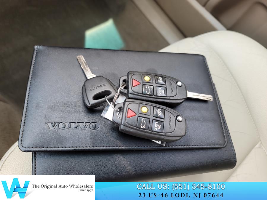 2007 Volvo XC90 AWD 4dr V8, available for sale in Lodi, New Jersey | AW Auto & Truck Wholesalers, Inc. Lodi, New Jersey 2007 Volvo XC90 AWD 4dr V8, available for sale in Lodi, New Jersey | AW Auto & Truck Wholesalers, Inc. Lodi, New Jersey