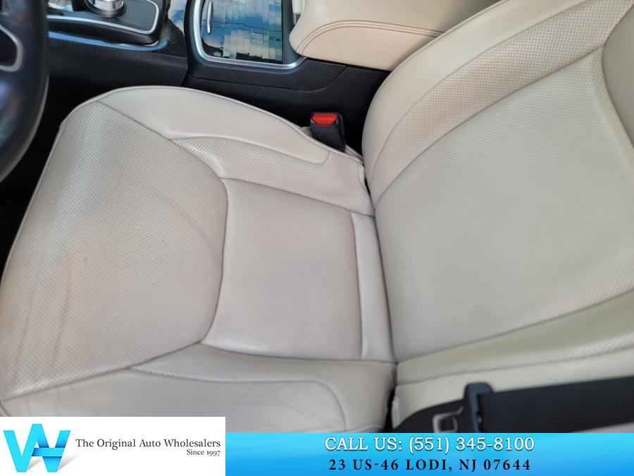 2018 Chrysler 300 Limited AWD, available for sale in Lodi, New Jersey | AW Auto & Truck Wholesalers, Inc. Lodi, New Jersey 2018 Chrysler 300 Limited AWD, available for sale in Lodi, New Jersey | AW Auto & Truck Wholesalers, Inc. Lodi, New Jersey