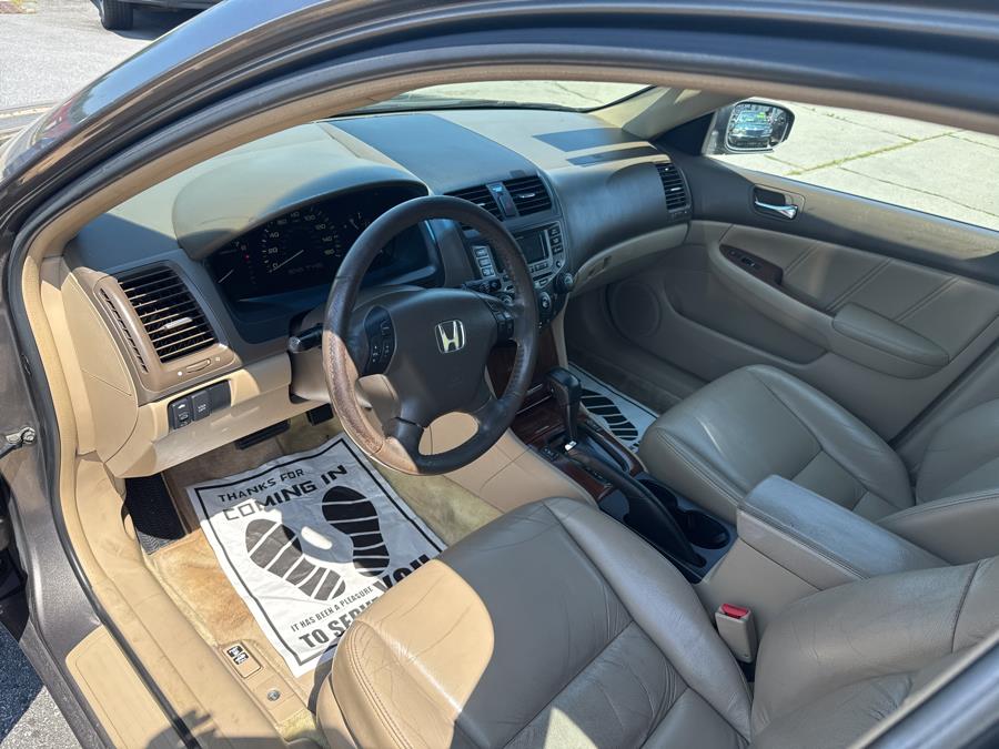 2007 Honda Accord Sdn 4dr V6 AT EX-L ULEV, available for sale in Worcester, Massachusetts | Worcester Auto Outlet LLC. Worcester, Massachusetts 2007 Honda Accord Sdn 4dr V6 AT EX-L ULEV, available for sale in Worcester, Massachusetts | Worcester Auto Outlet LLC. Worcester, Massachusetts