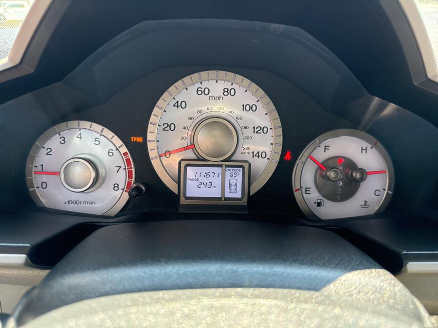 2011 Honda Pilot 2WD 4dr EX-L, available for sale in Worcester, Massachusetts | Worcester Auto Outlet LLC. Worcester, Massachusetts 2011 Honda Pilot 2WD 4dr EX-L, available for sale in Worcester, Massachusetts | Worcester Auto Outlet LLC. Worcester, Massachusetts
