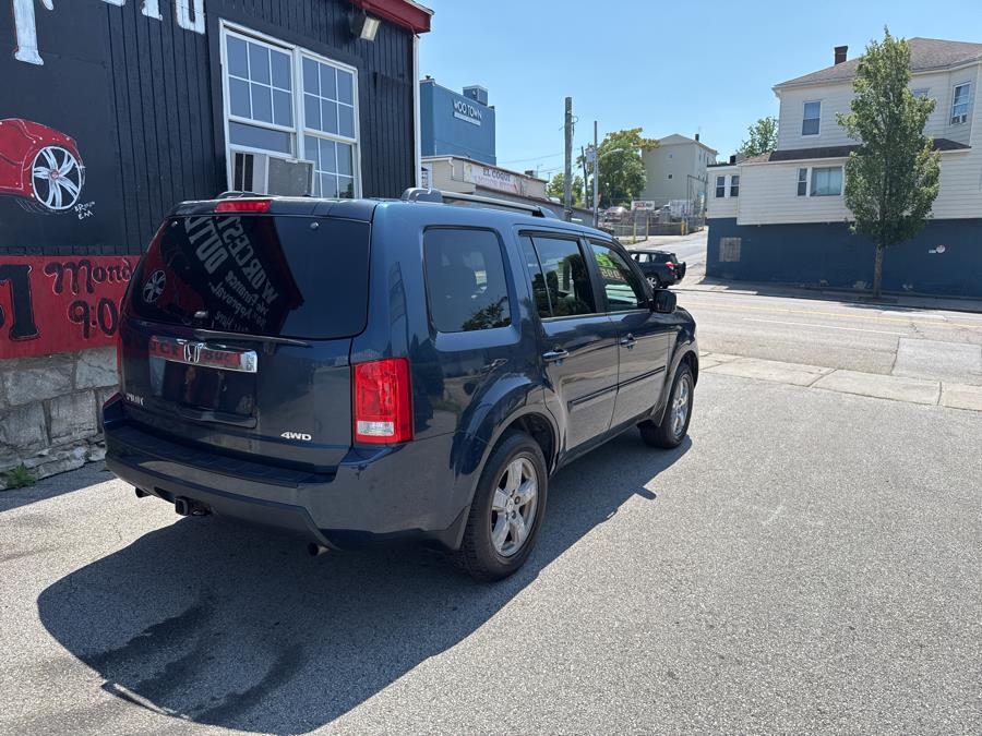 2010 Honda Pilot 4WD 4dr EX, available for sale in Worcester, Massachusetts | Worcester Auto Outlet LLC. Worcester, Massachusetts 2010 Honda Pilot 4WD 4dr EX, available for sale in Worcester, Massachusetts | Worcester Auto Outlet LLC. Worcester, Massachusetts