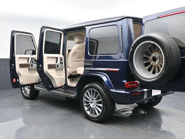 2019 Mercedes-benz G-class G 550, available for sale in Woodside, New York | Drive Central. Woodside, New York 2019 Mercedes-benz G-class G 550, available for sale in Woodside, New York | Drive Central. Woodside, New York